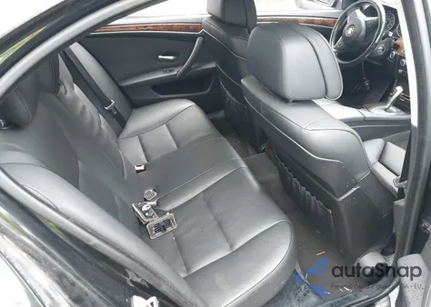 2010 BMW 535 Xi z USA, uszkodzony, nr VIN WBANV9C58AC138434